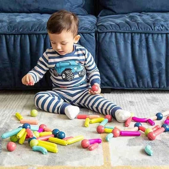 "KIDIIG 42-piece colorful magnetic sticks and balls set for kids, 3D construction building blocks, educational and puzzle toy, perfect for birthday gifts."