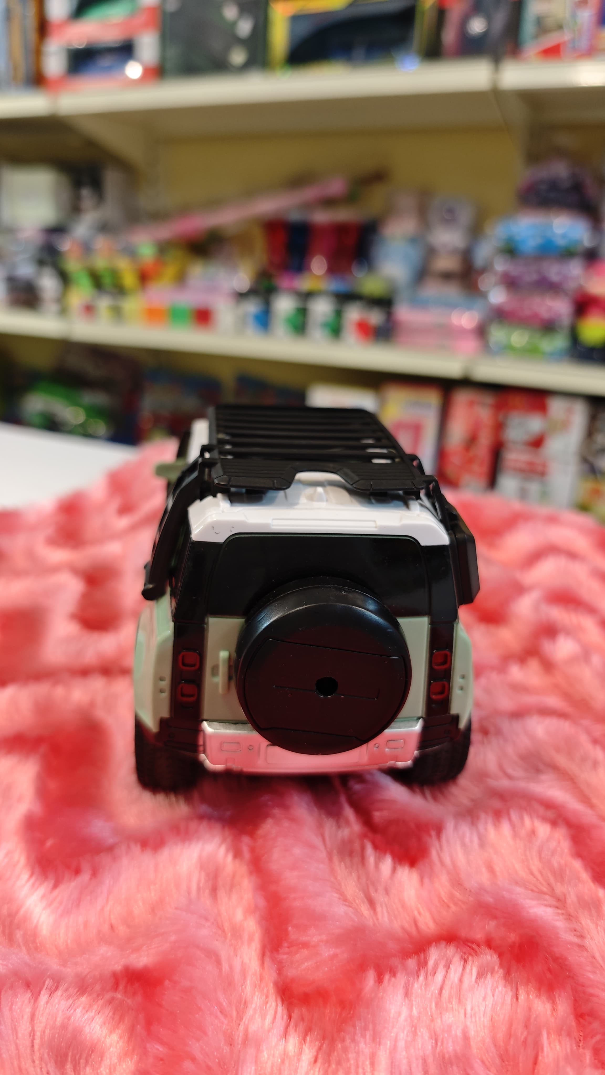 Rechargeable Land rover Left & right All terrain tires