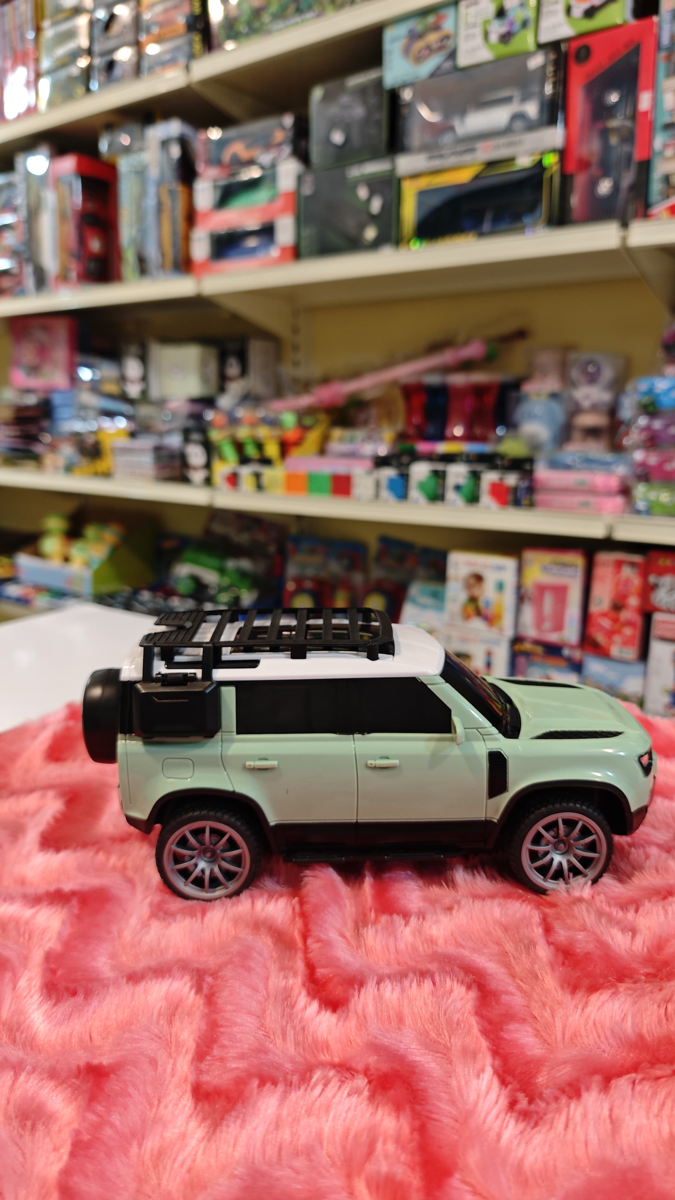 Rechargeable Land rover Left & right All terrain tires