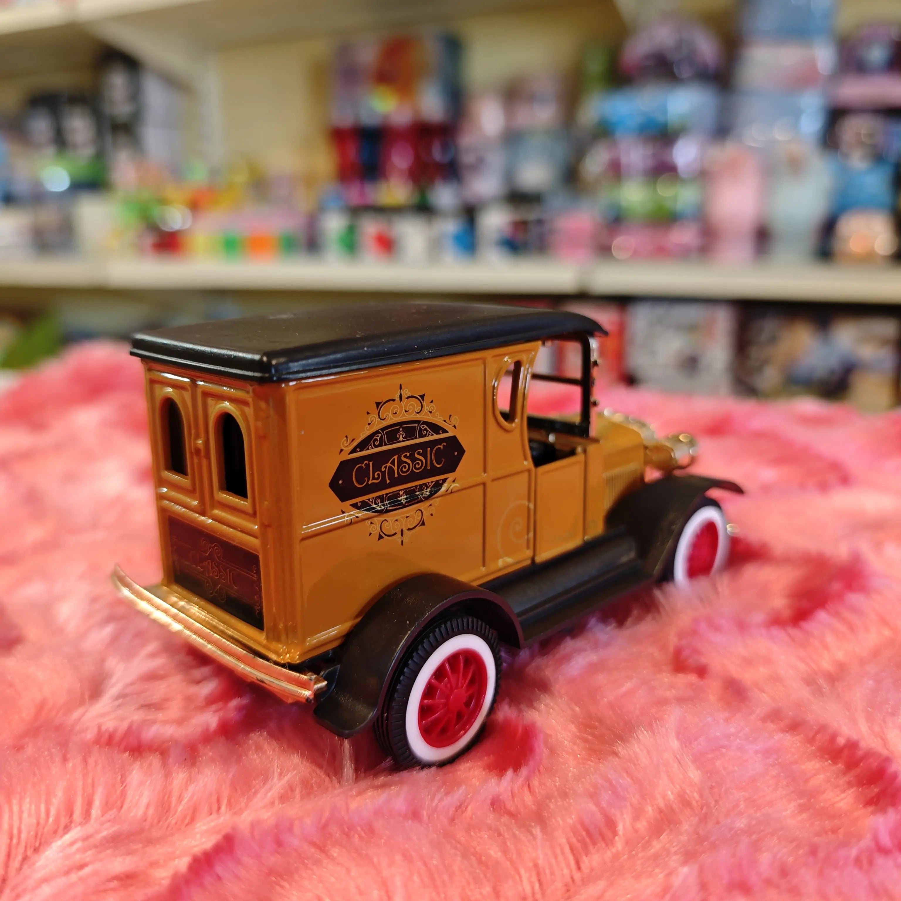vintage Car model Universal color