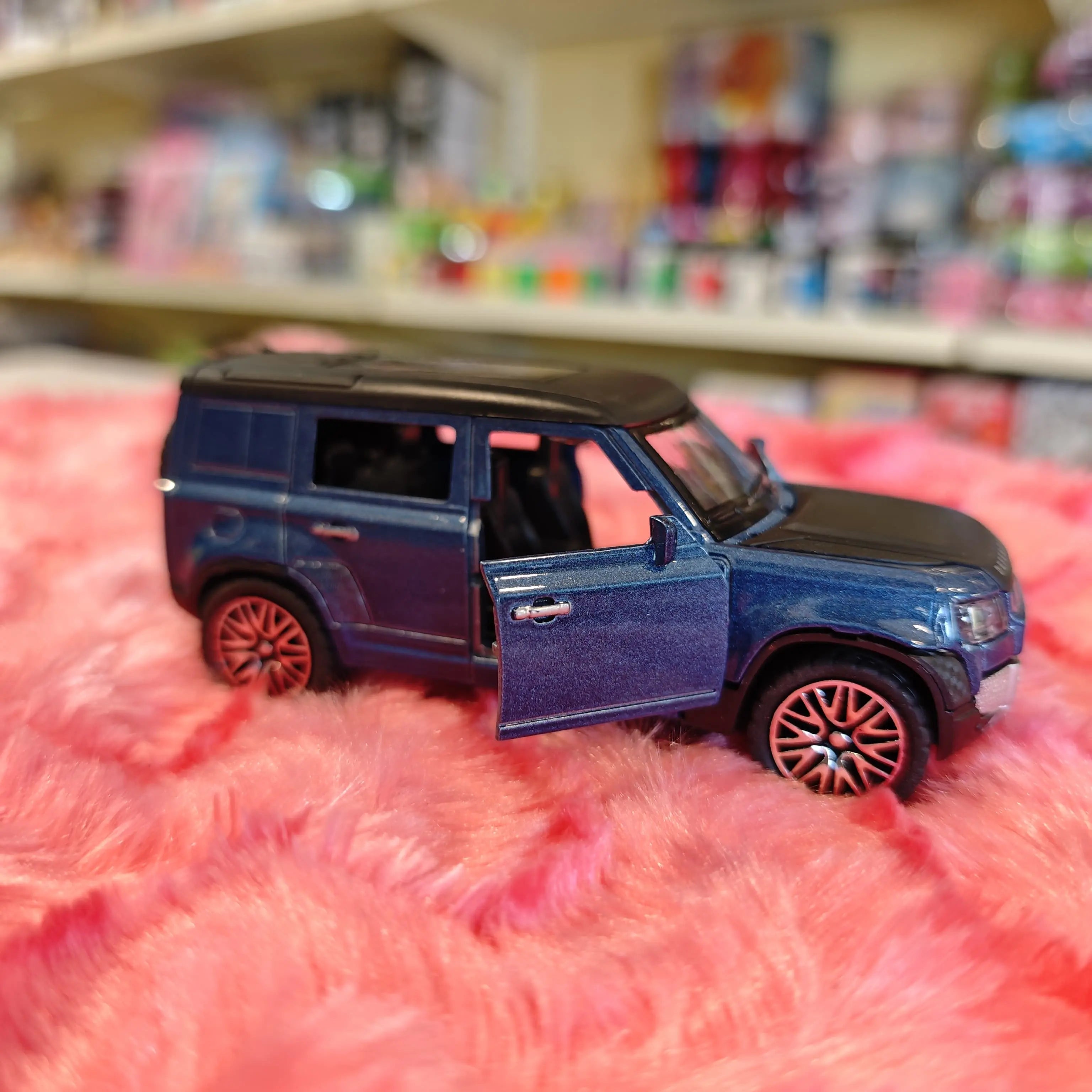 land Rover Defender Die Cast