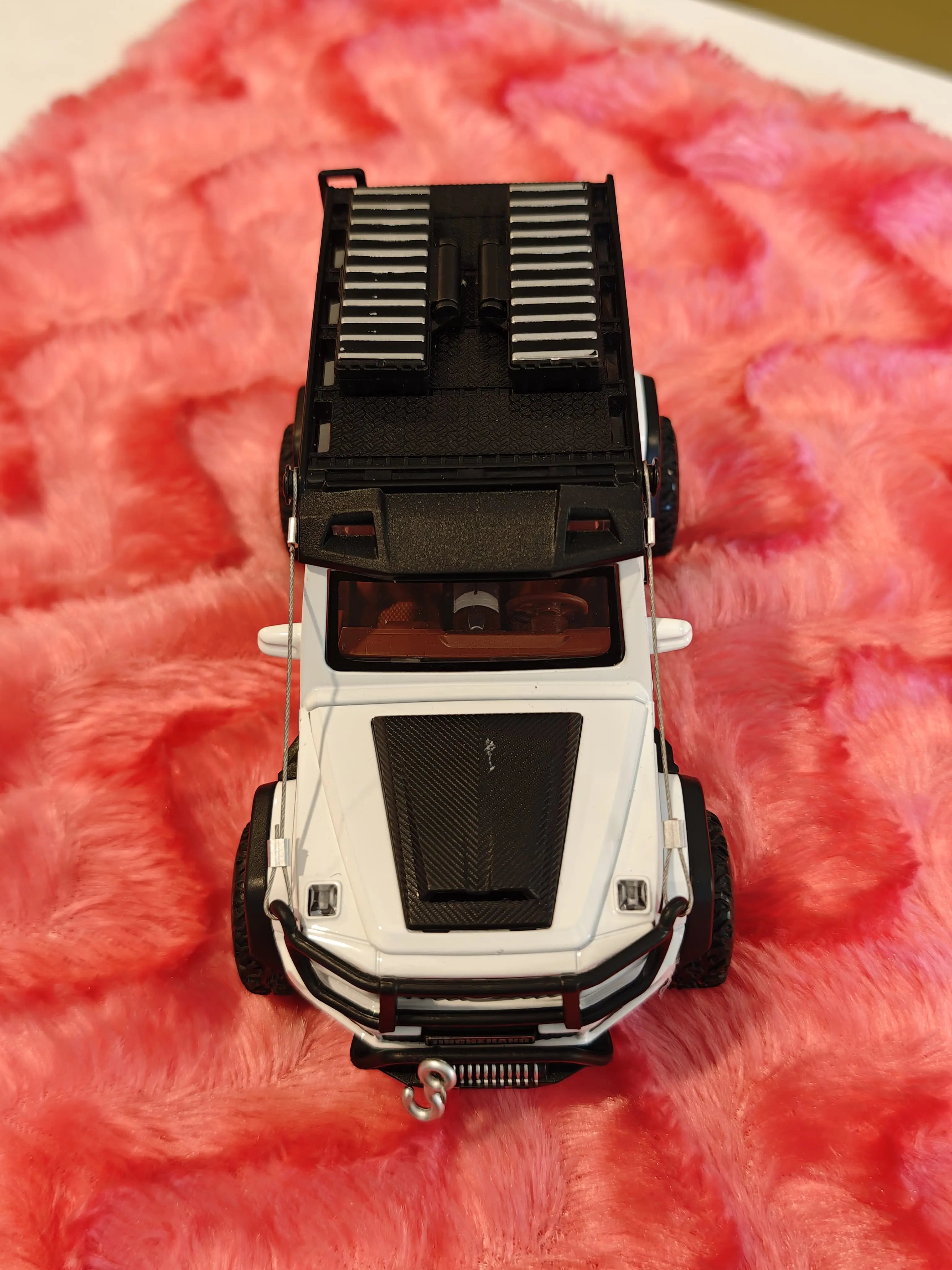 Die - Cast Model Mercedes - Benz