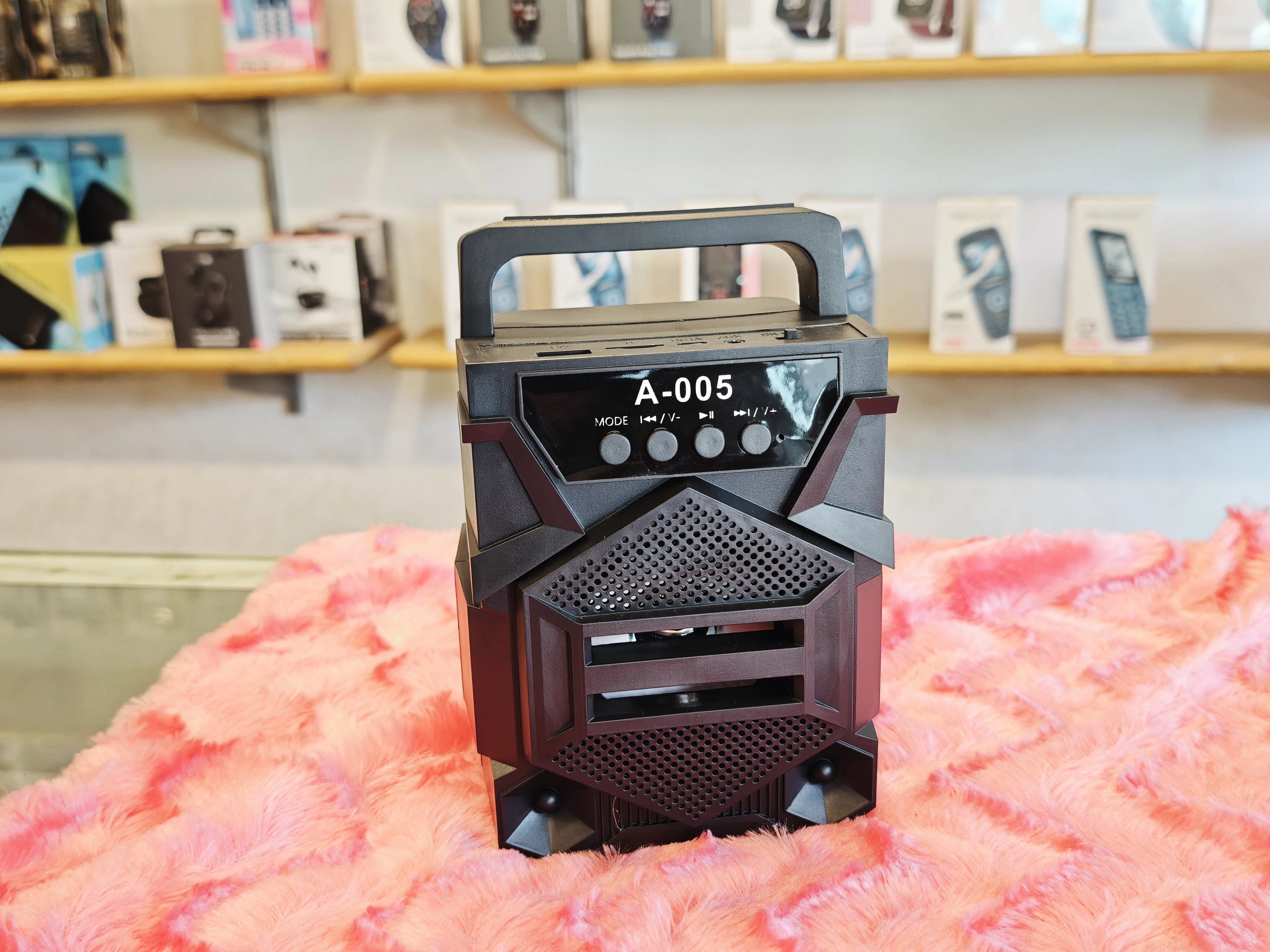 A005 Wireless Speaker