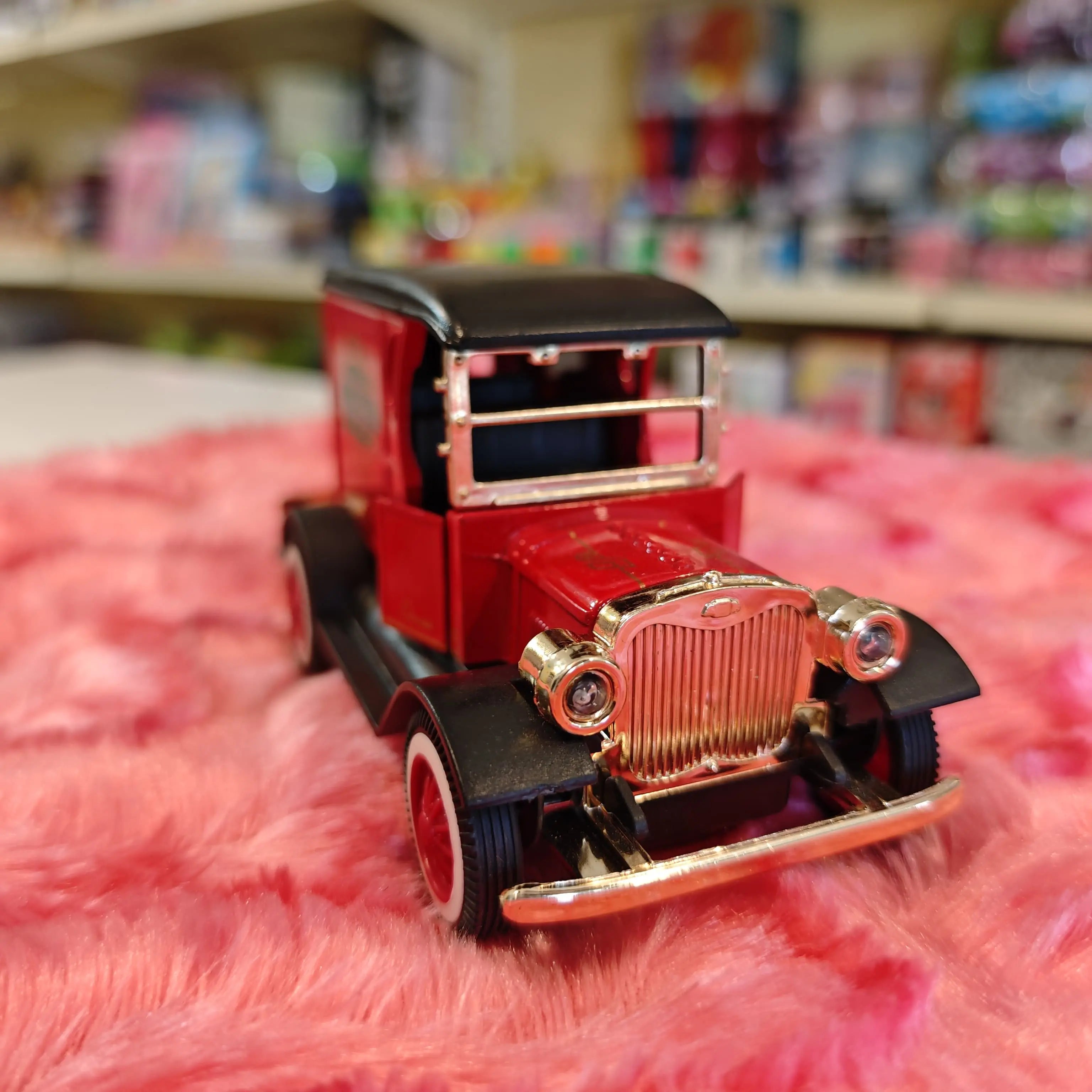 vintage Car model Universal color