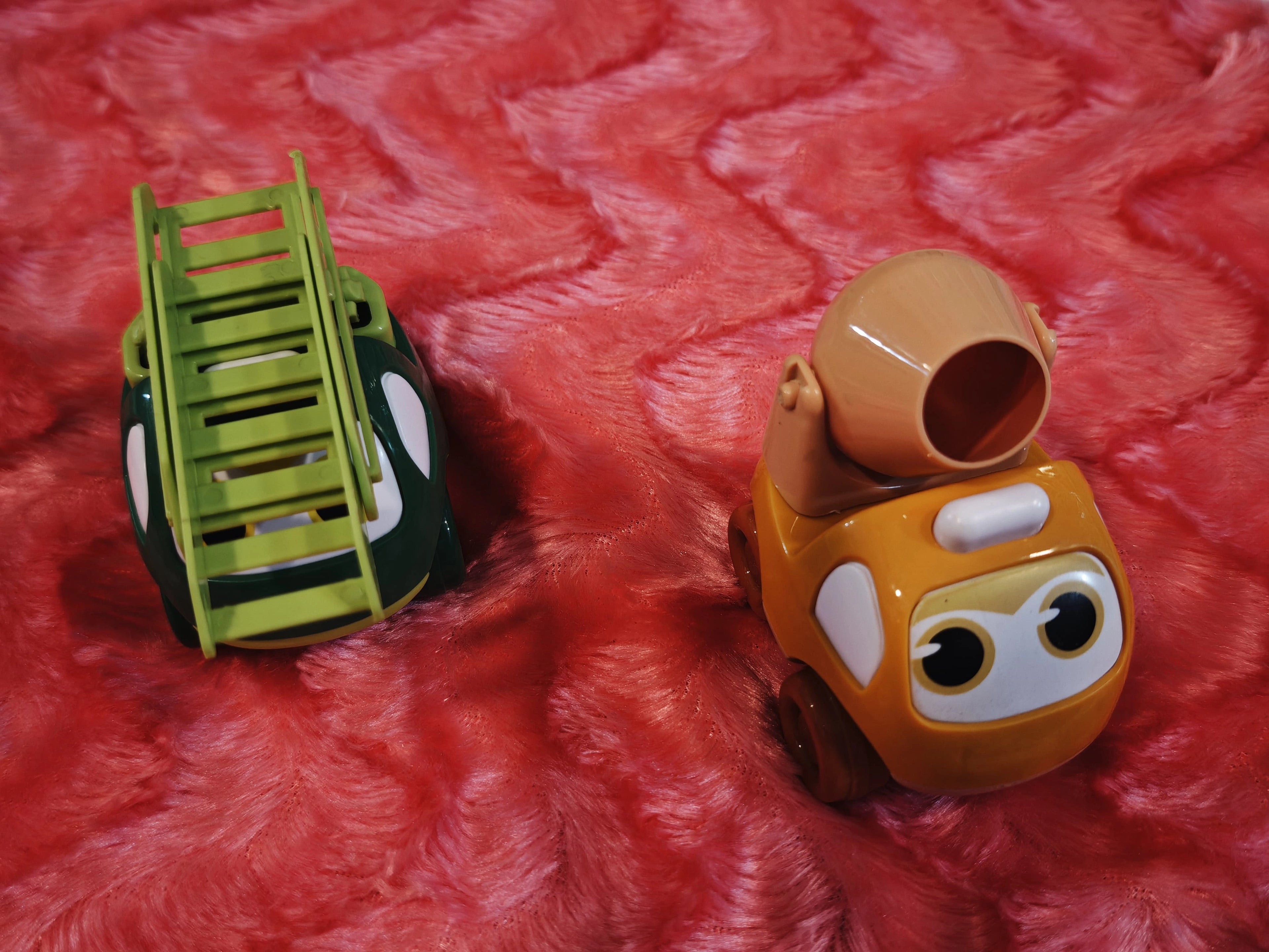 pullback cartoon toy car