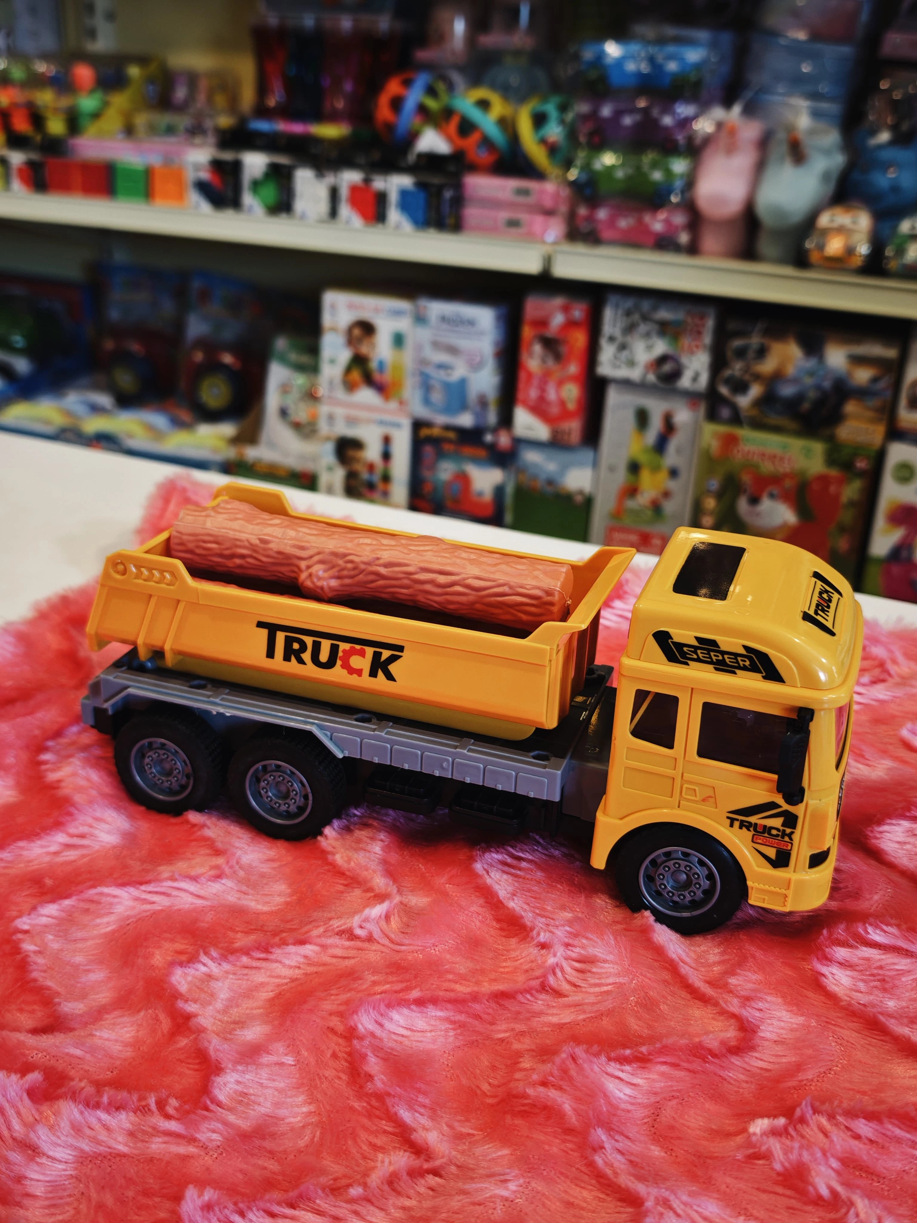 tump truck